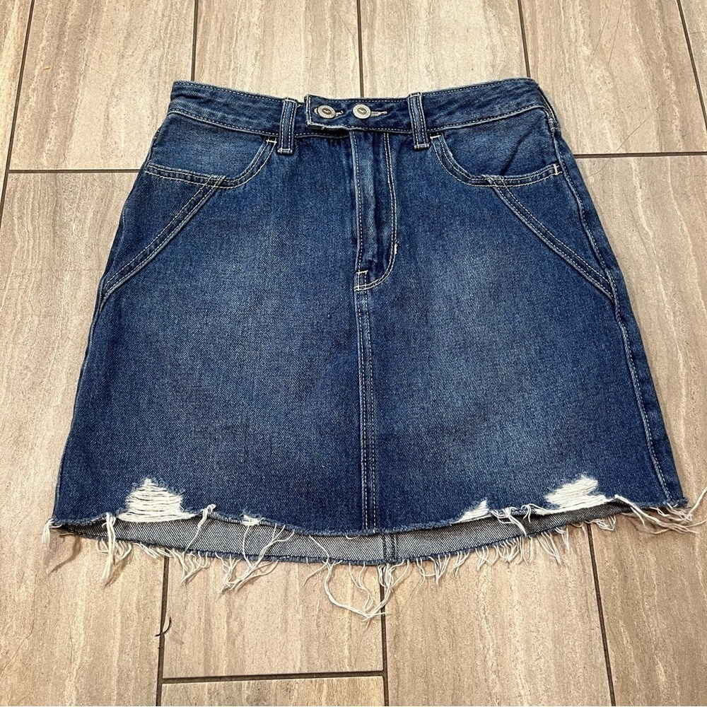 Hollister Womens Medium Wash Distressed Denim Skirt Size 3